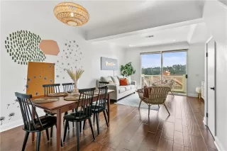 Photo #3: OC24048999 Listing 