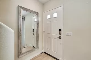 Photo #5: OC24049030 Listing 