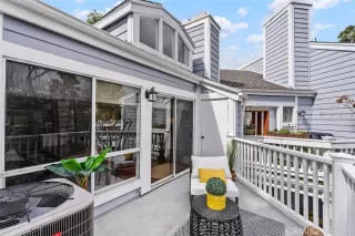 Photo #4: OC24049220 Listing 