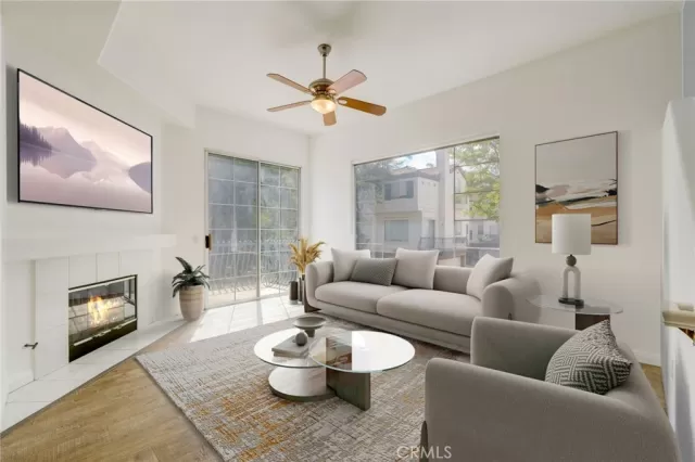 MLS: OC24049269 Condo For Sale