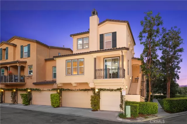 MLS: OC24049318 Condo For Sale