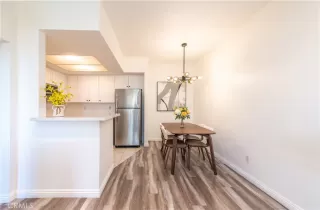 Photo #6: OC24049743 Listing 