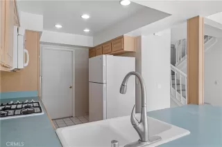 Photo #3: OC24049919 Listing 