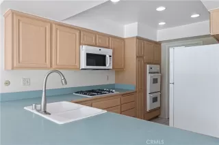 Photo #4: OC24049919 Listing 