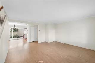 Photo #3: OC24050418 Listing 