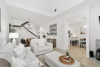 Photo #6: OC24050493 Listing 