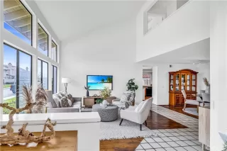 Photo #2: OC24050708 Listing 