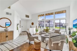 Photo #4: OC24050708 Listing 