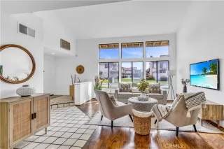 Photo #5: OC24050708 Listing 