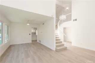 Photo #4: OC24051237 Listing 