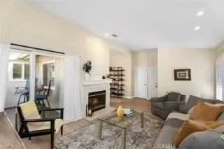 Photo #4: OC24051358 Listing 