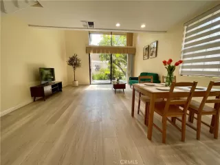 Photo #6: OC24051532 Listing 