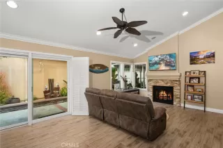 Photo #4: OC24052116 Listing 