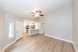 Photo #4: OC24052235 Listing 