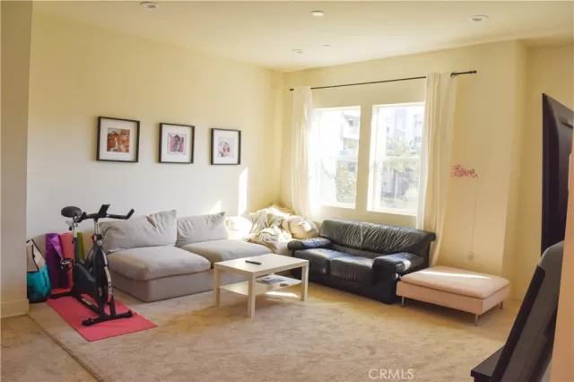 MLS: OC24052313 Condo For Sale