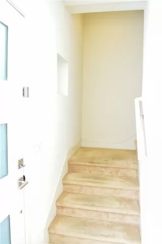 Photo #4: OC24052313 Listing 