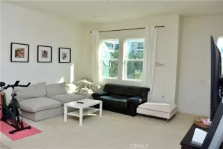 Photo #5: OC24052313 Listing 