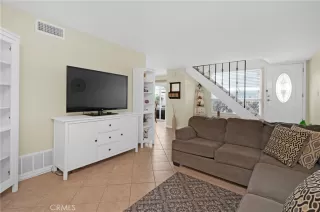 Photo #4: OC24052362 Listing