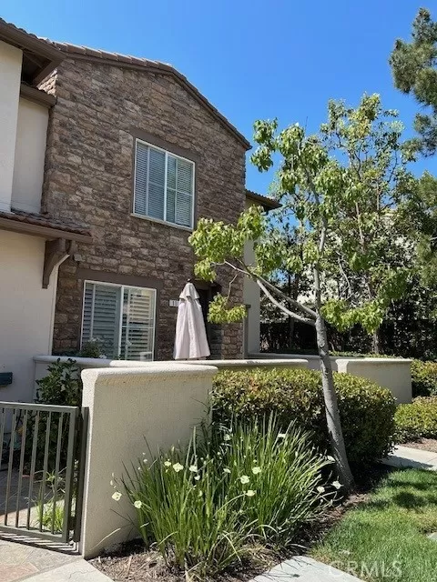 MLS: OC24052688 Condo For Sale