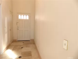 Photo #3: OC24052892 Listing 