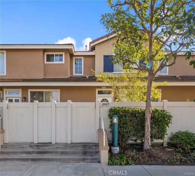 MLS: OC24053894 Condo For Sale