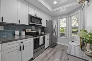 Photo #3: OC24053937 Listing