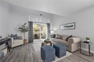 Photo #6: OC24053937 Listing