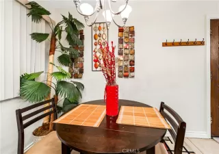 Photo #4: OC24054031 Listing 