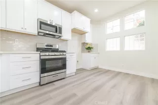 Photo #3: OC24054043 Listing 