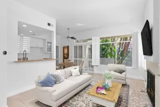 Photo #1: OC24054155 Listing