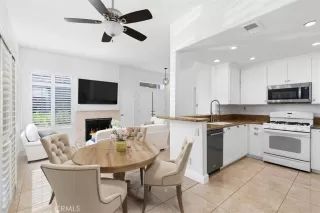 Photo #2: OC24054155 Listing