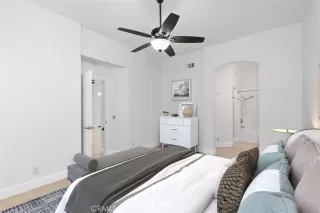 Photo #6: OC24054155 Listing