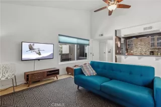 Photo #4: OC24054243 Listing 