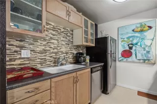 Photo #6: OC24054243 Listing 