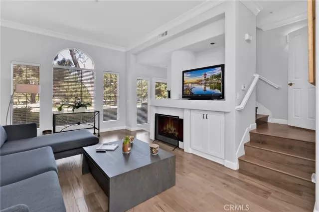 MLS: OC24054302 Condo For Sale