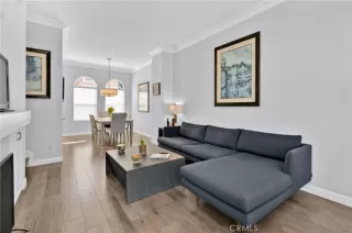 Photo #6: OC24054302 Listing 