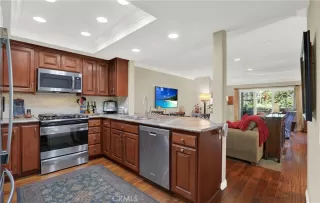 Photo #6: OC24054475 Listing 