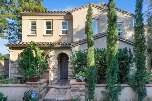 MLS: OC24054496 Condo For Sale