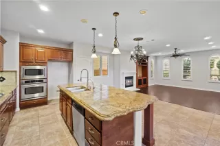 Photo #4: OC24054496 Listing