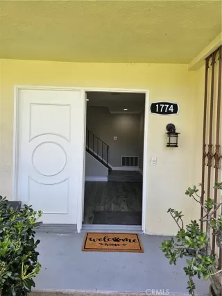 Photo #1: OC24054662 Listing 