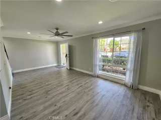 Photo #3: OC24054662 Listing 