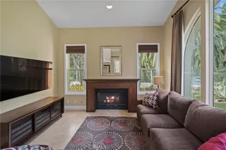 Photo #3: OC24054736 Listing 