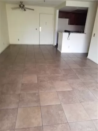 Photo #3: OC24054778 Listing 