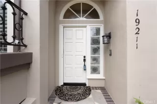 Photo #1: OC24054881 Listing 