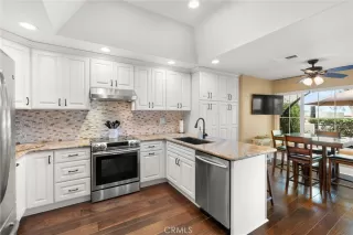 Photo #5: OC24054881 Listing 