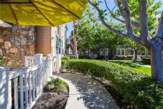 Photo #3: OC24054990 Listing 