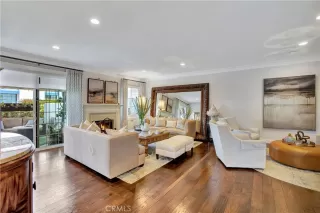 Photo #2: OC24055113 Listing 