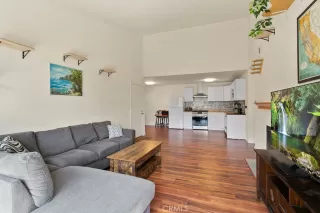 Photo #6: OC24055805 Listing 