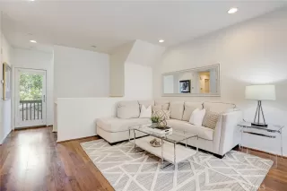 Photo #1: OC24056349 Listing 