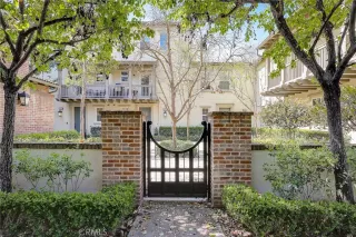 Photo #5: OC24056349 Listing 